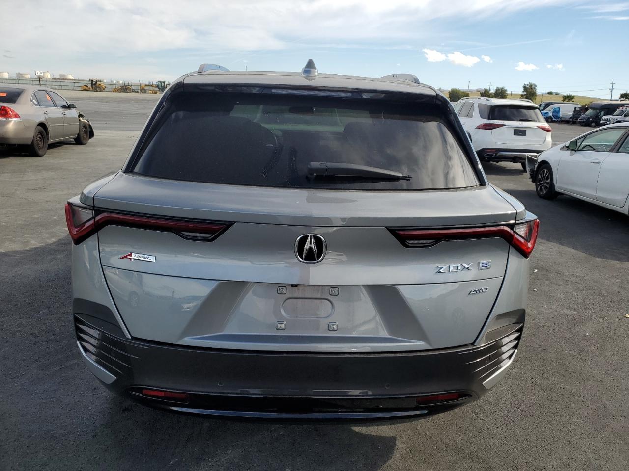 2024 Acura Zdx A-Spec VIN: 4W5KHNRL3RZ500483 Lot: 90711335