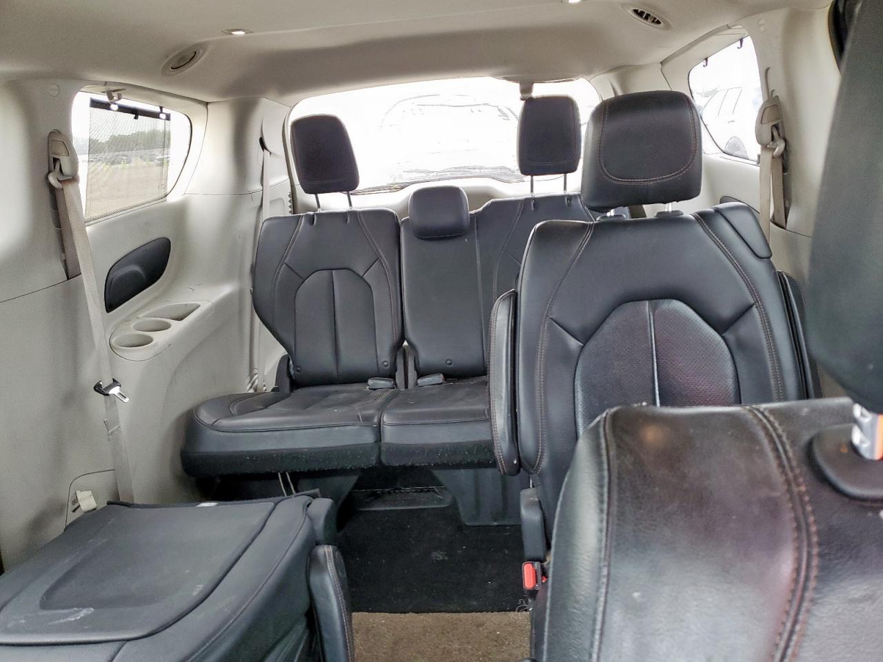 2019 Chrysler Pacifica Touring L VIN: 2C4RC1BG8KR551025 Lot: 91120885