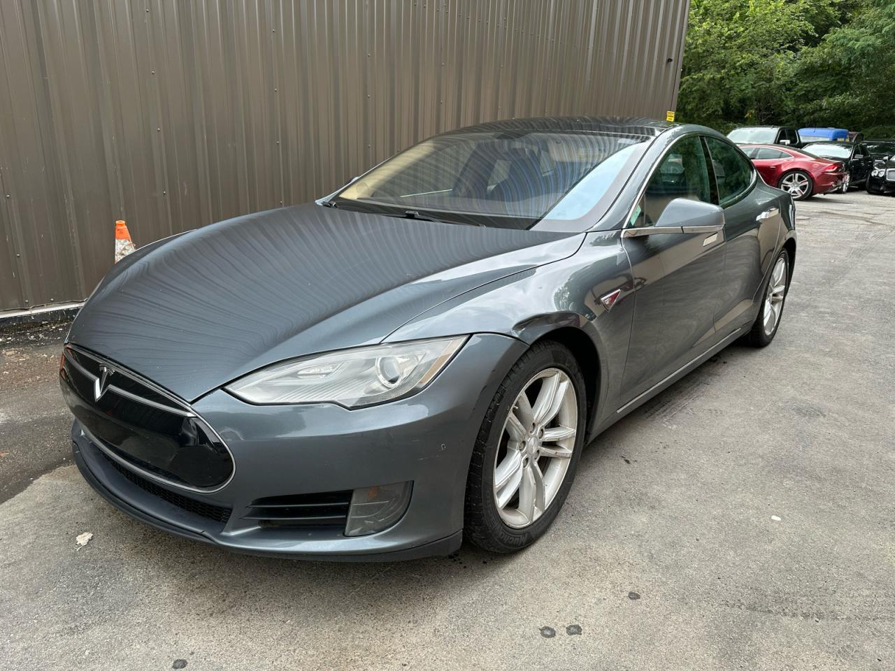 2013 Tesla Model S grey hatchback electric 5YJSA1AC6DFP10886 photo #3