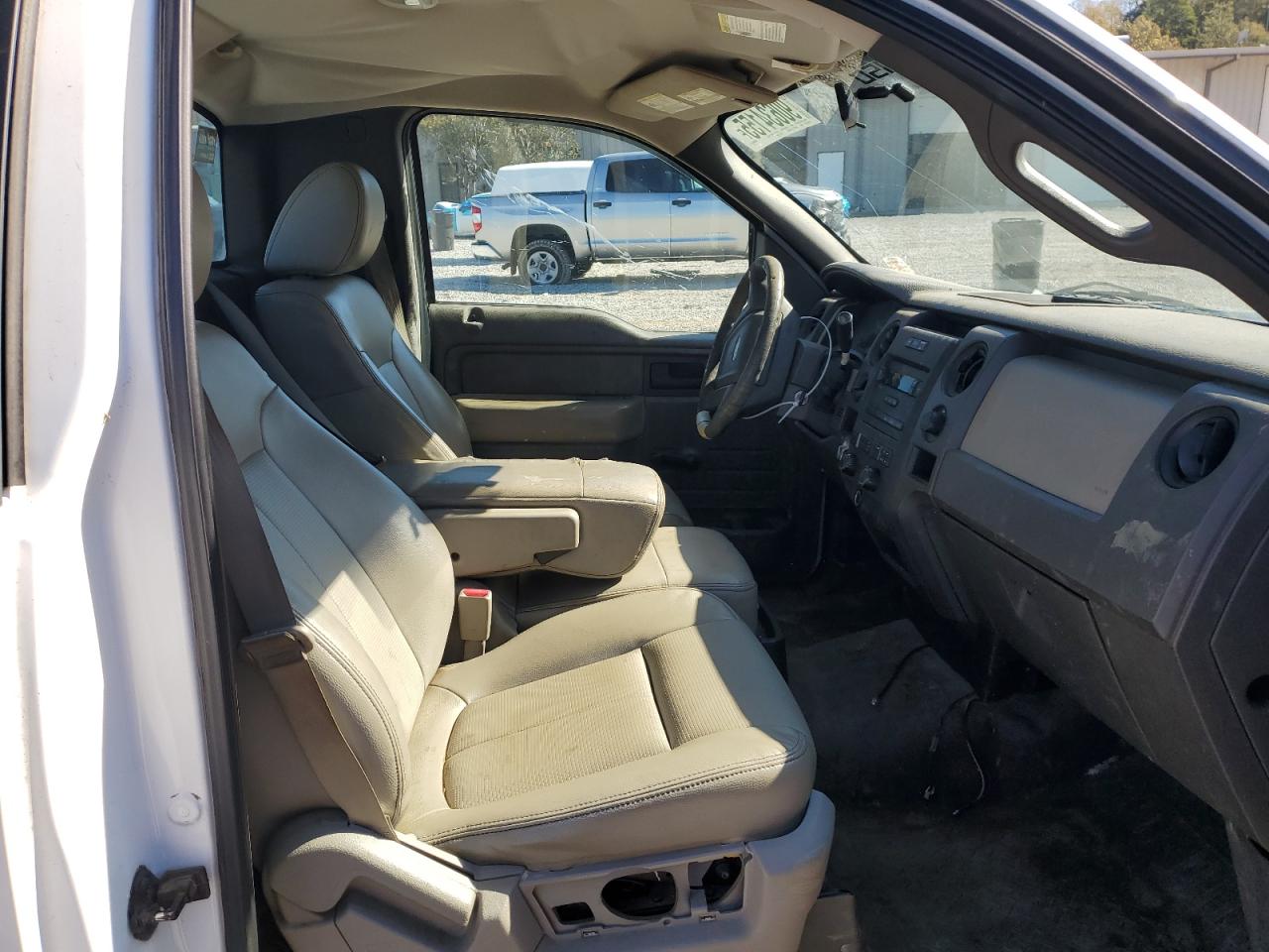 2010 Ford F150 VIN: 1FTMF1CW6AKB15584 Lot: 90634155