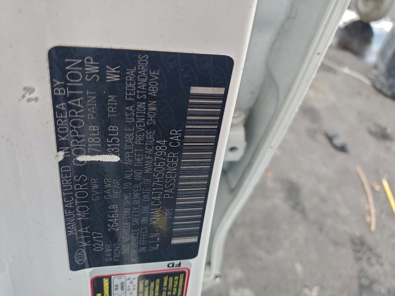 2017 Kia Cadenza Premium VIN: KNALC4J17H5067984 Lot: 94315975