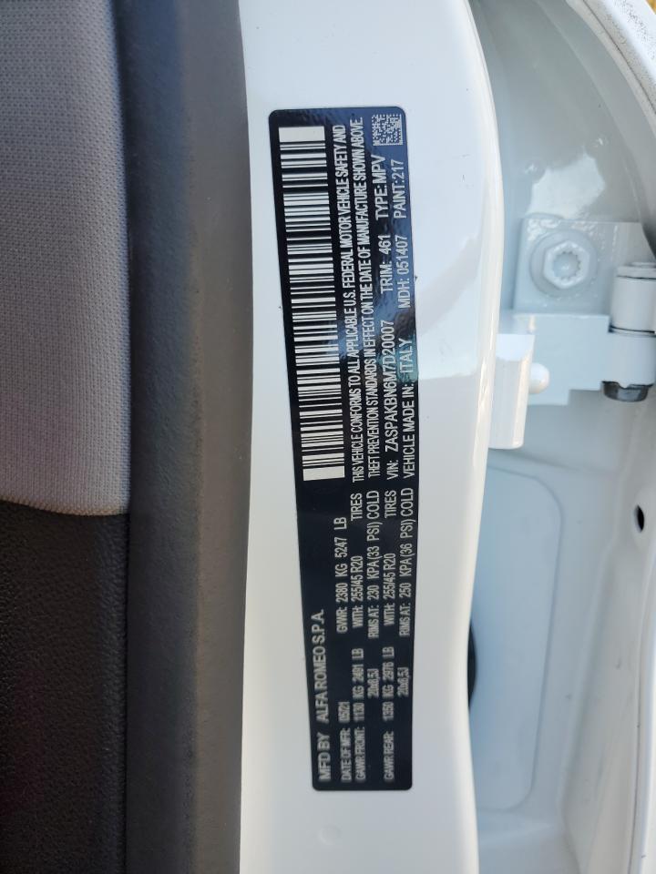 2018 Alfa Romeo Giulia Q4 VIN: ZARFAEDN3J7573449 Lot: 91073895