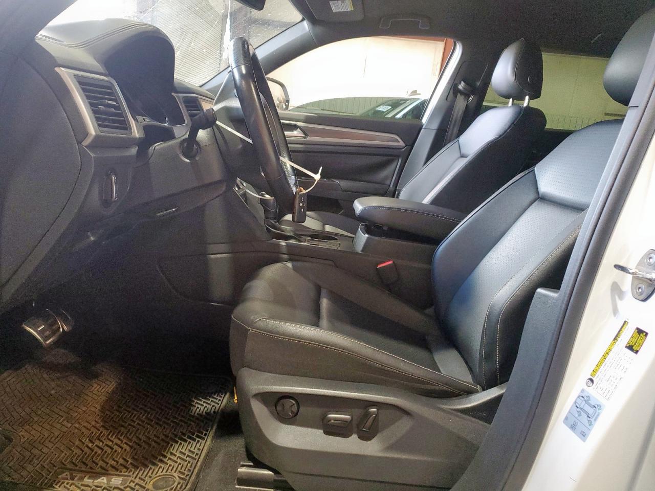 2020 Volkswagen Atlas Cross Sport Se VIN: 1V2YE2CA1LC219166 Lot: 92068595