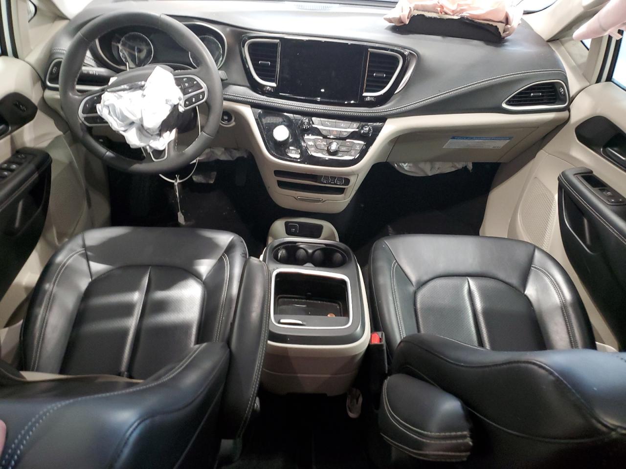 2023 Chrysler Pacifica Touring L VIN: 2C4RC3BG9PR605516 Lot: 92195095