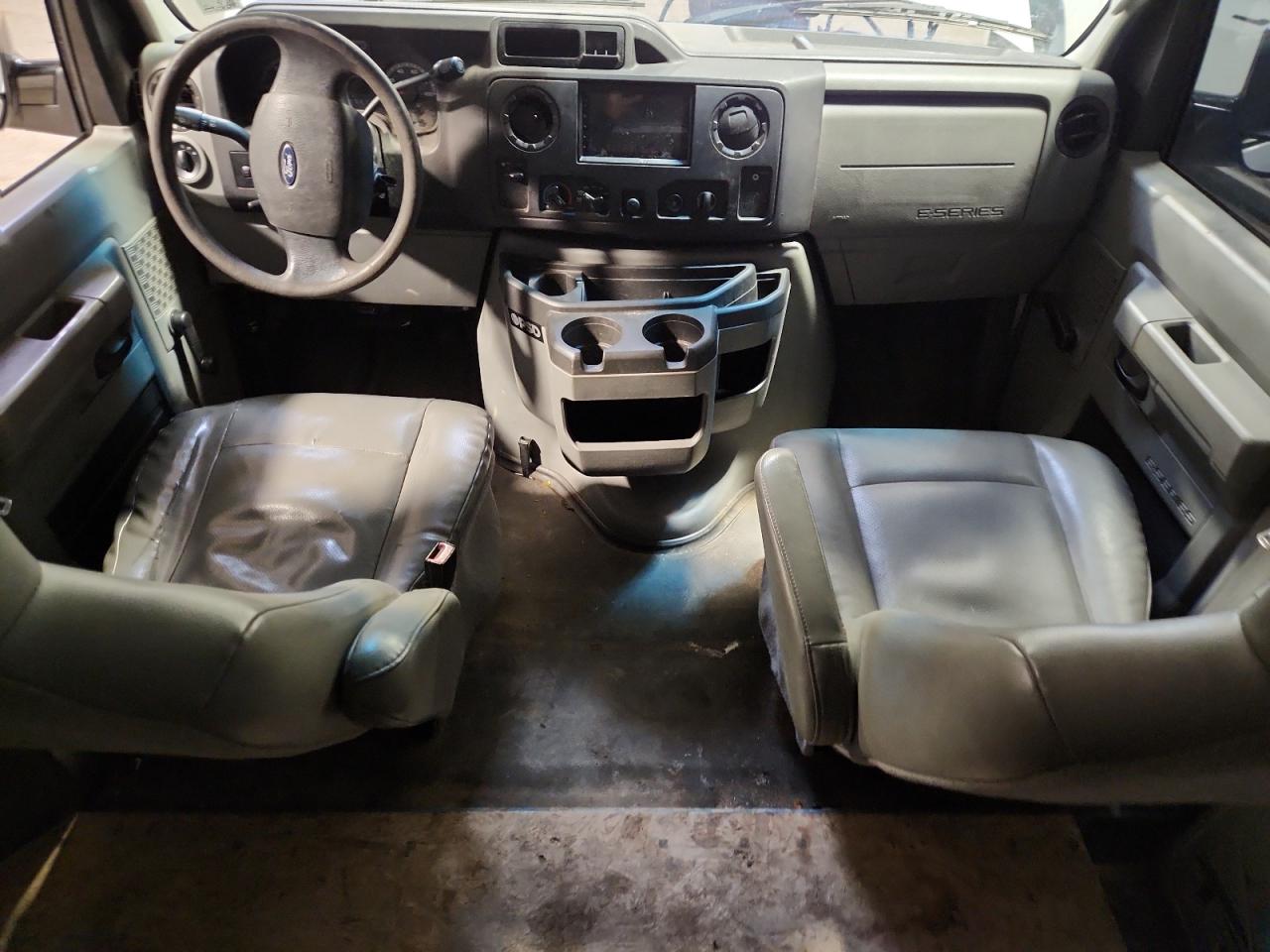 2012 Ford E250 Delivery Van VIN: 1FTNE2EL3CDB27392 Lot: 92927305