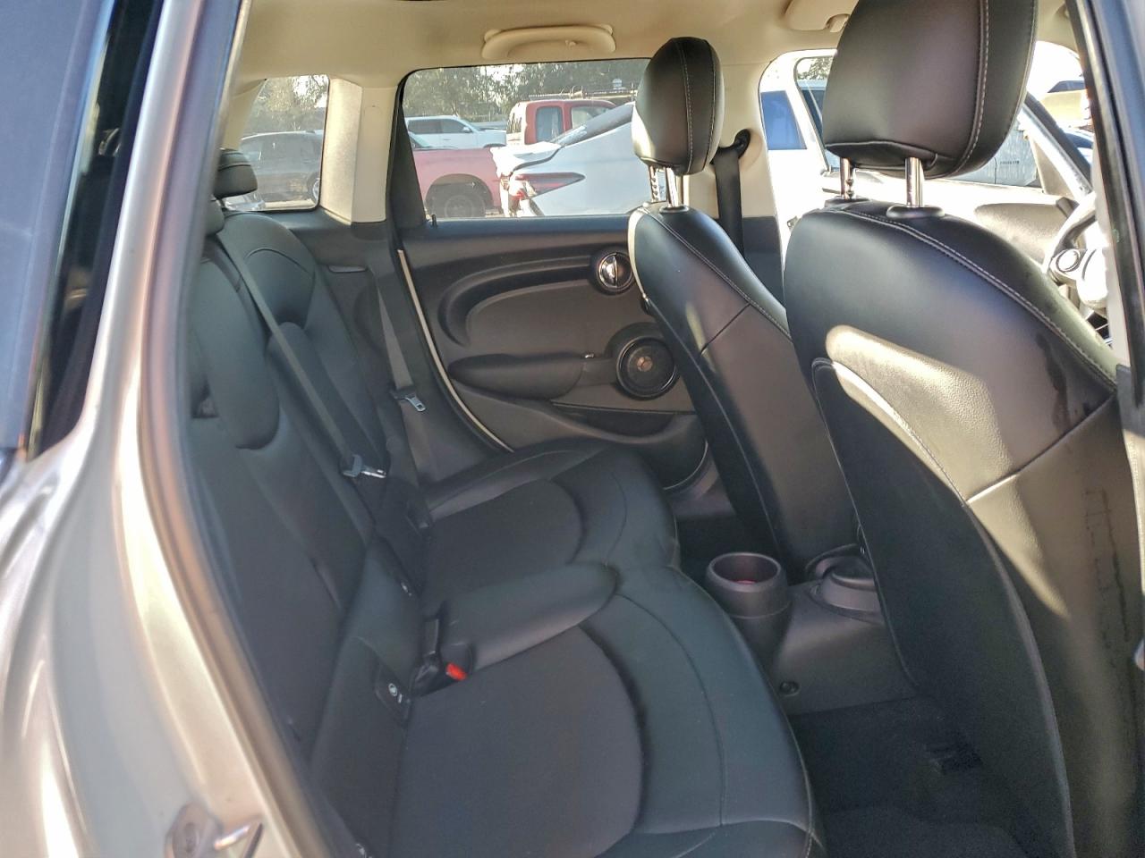 2018 Mini Cooper VIN: WMWXU1C57J2F79297 Lot: 93982025