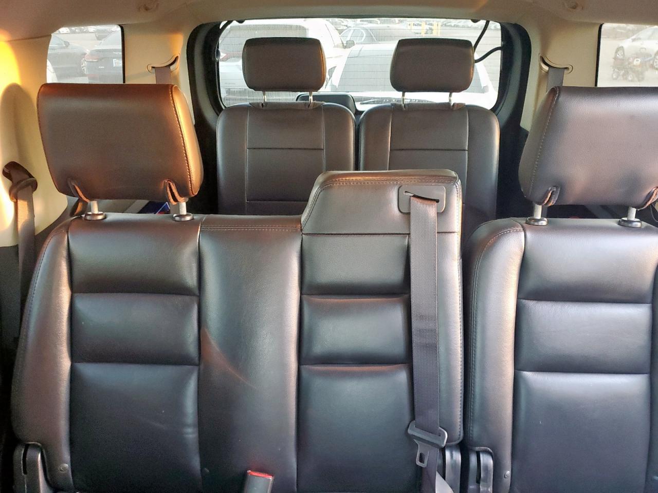 2010 Ford Explorer Xlt VIN: 1FMEU6DE8AUA68944 Lot: 85432735