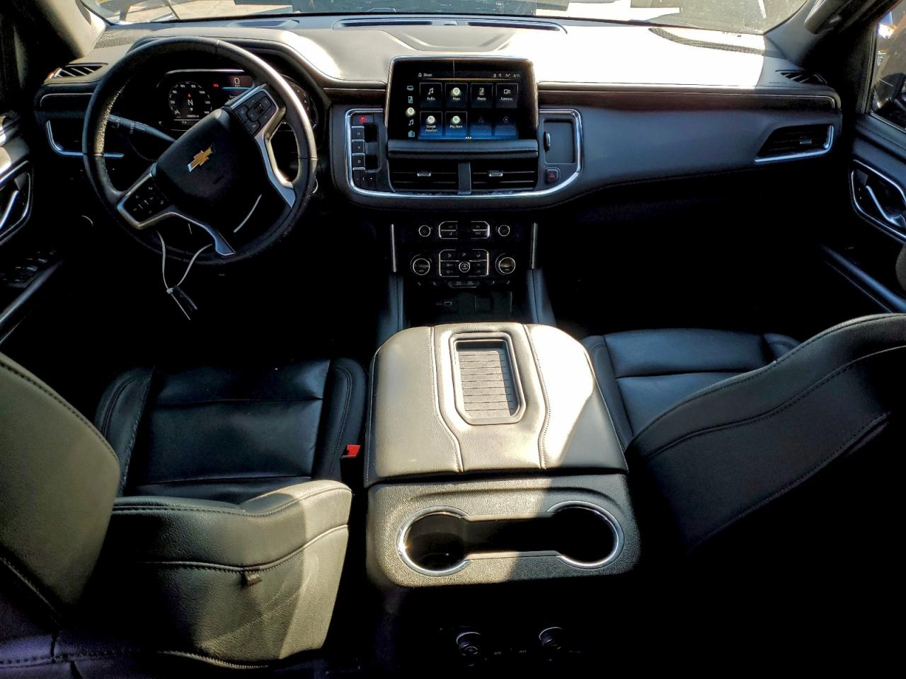 2022 Chevrolet Suburban C1500 Lt VIN: 1GNSCCKD2NR323820 Lot: 94179395