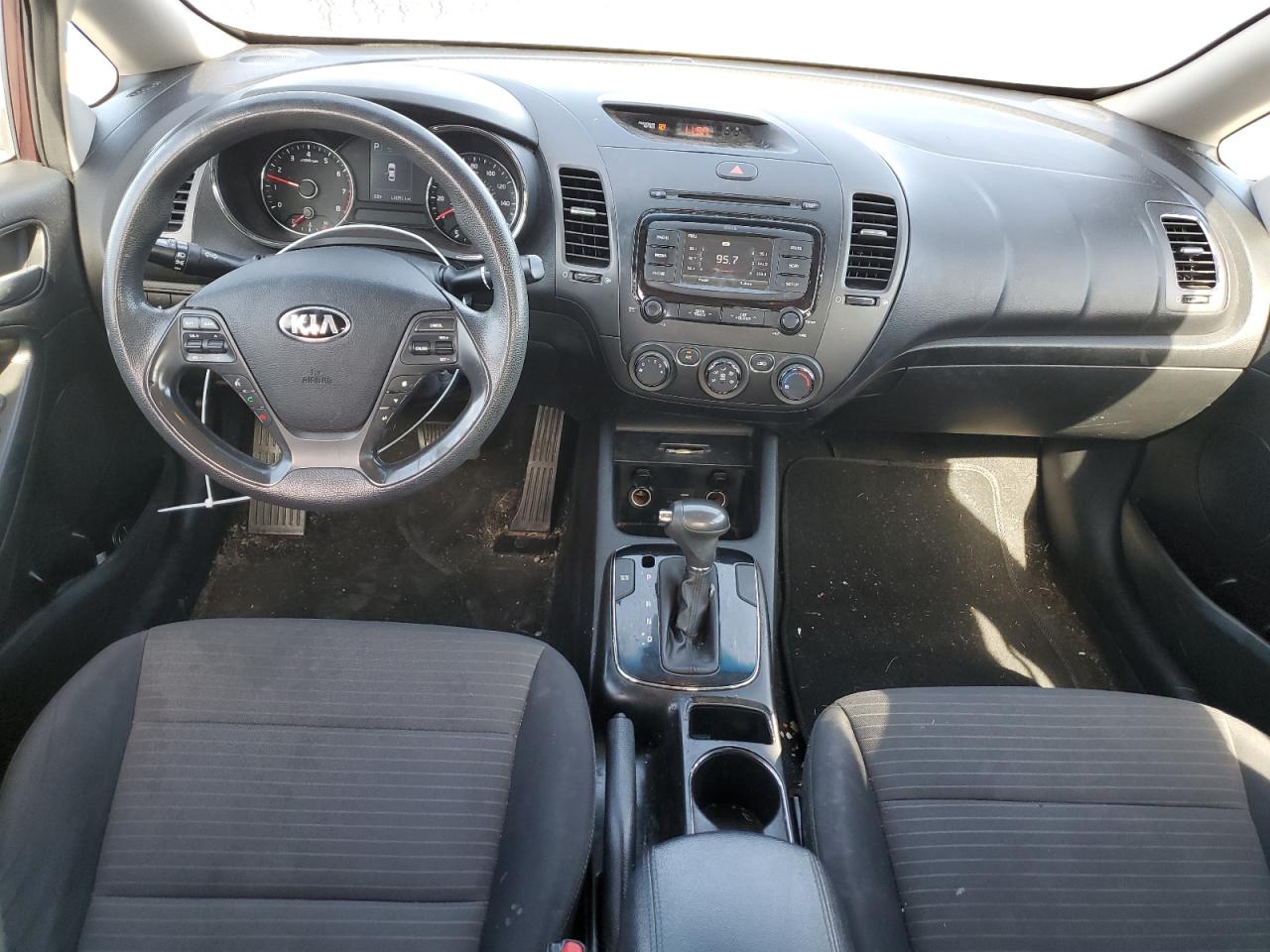 2017 Kia Forte Lx VIN: 3KPFL4A77HE128663 Lot: 92481205