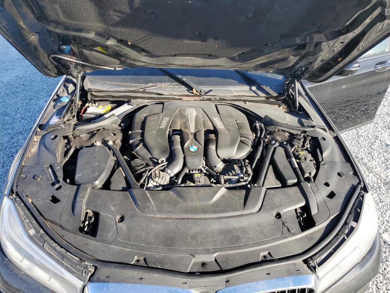 Фото: WBA7F2C55GG417709