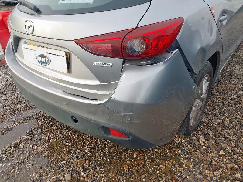 2015 MAZDA 3 2.0 SE NAV 5DR