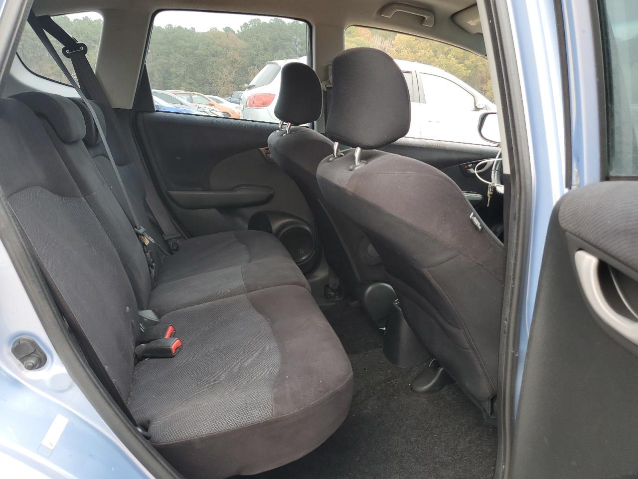 2010 Honda Fit Sport VIN: JHMGE8H44AC037637 Lot: 92933315