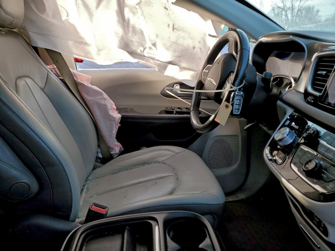 2017 Chrysler Pacifica Touring L VIN: 2C4RC1BG5HR758934 Lot: 94309315