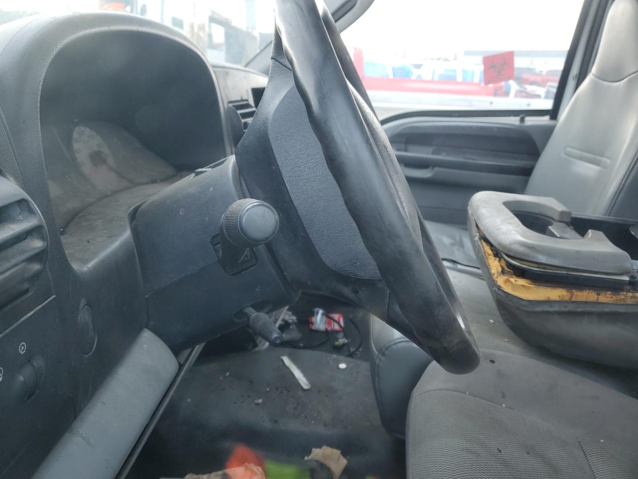 2006 Ford F550 Super Duty VIN: 1FDAF56P06EA33463 Lot: 93146795