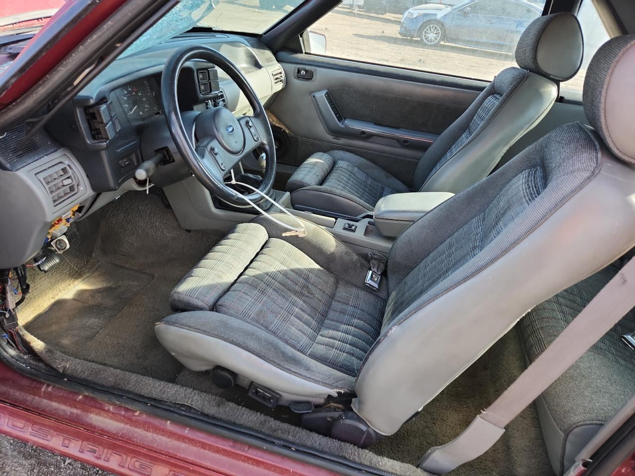 1988 Ford Mustang Gt VIN: 1FABP42E1JF300168 Lot: 92702745