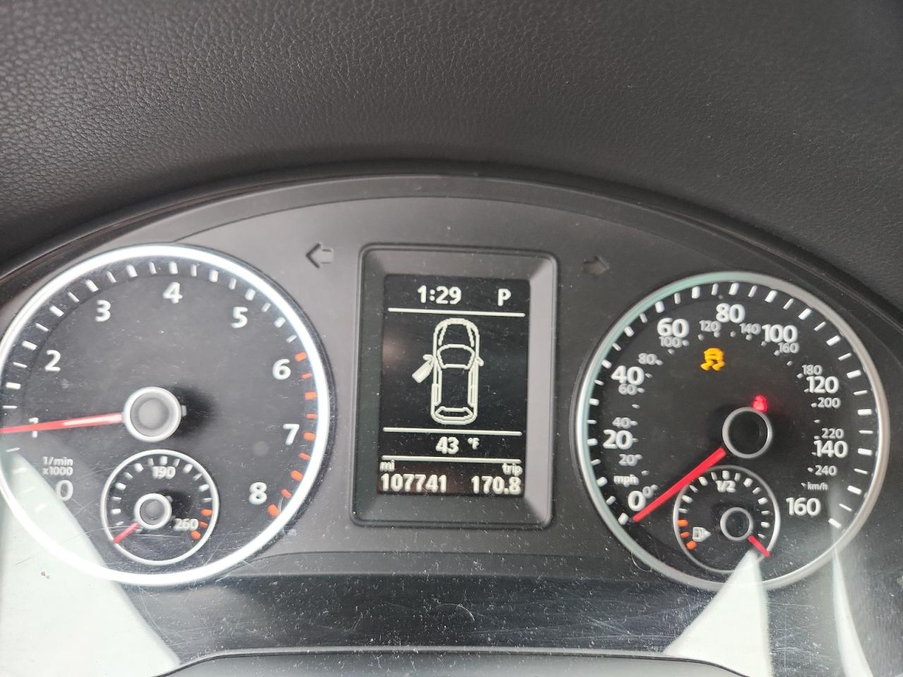 2016 Volkswagen Tiguan S VIN: WVGAV7AX2GW606879 Lot: 91897285