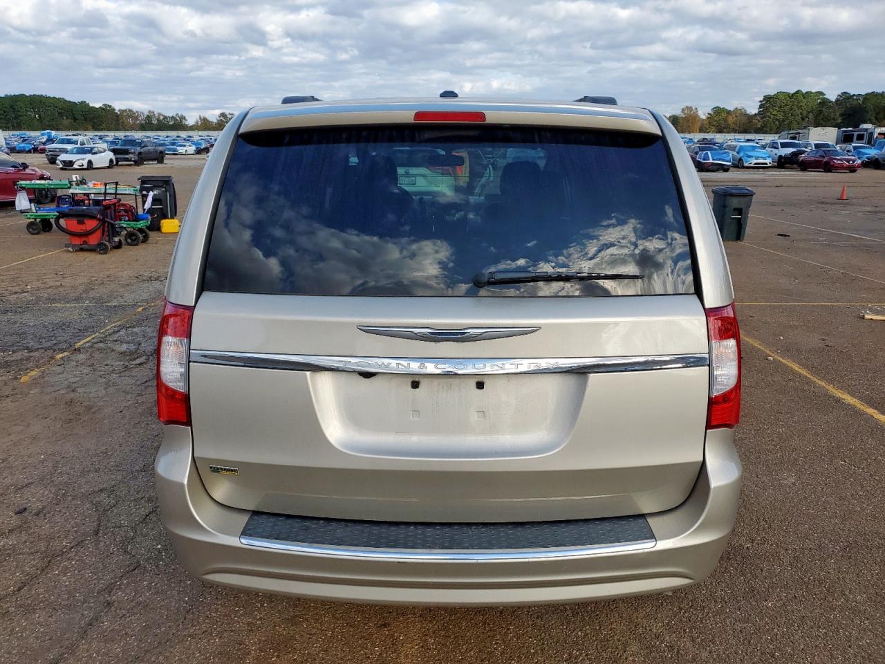 2016 Chrysler Town & Country Touring VIN: 2C4RC1BG2GR186090 Lot: 93037875