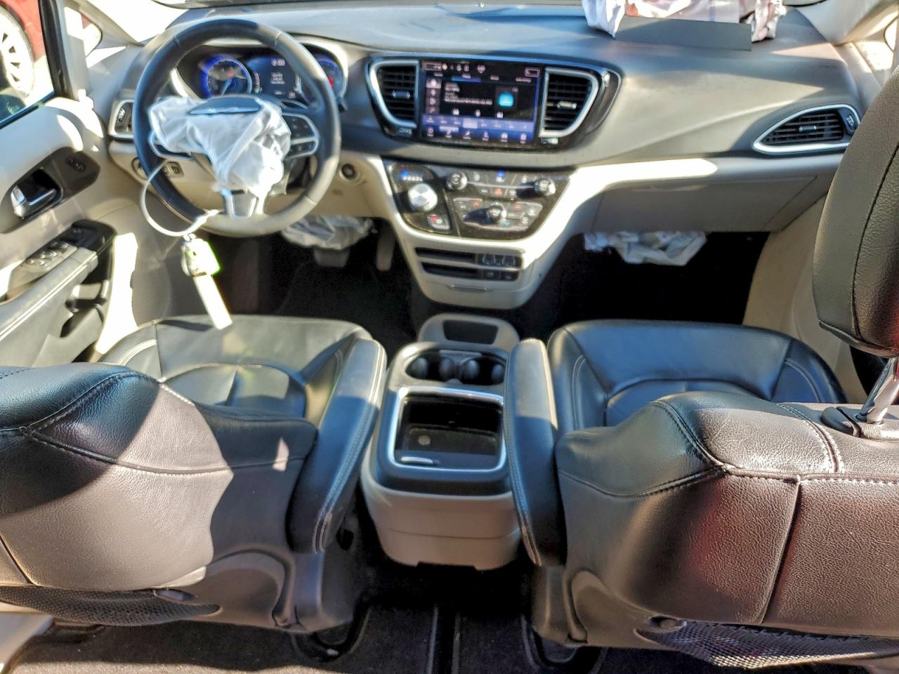 2022 Chrysler Pacifica Touring L VIN: 2C4RC1BG2NR218100 Lot: 94232805