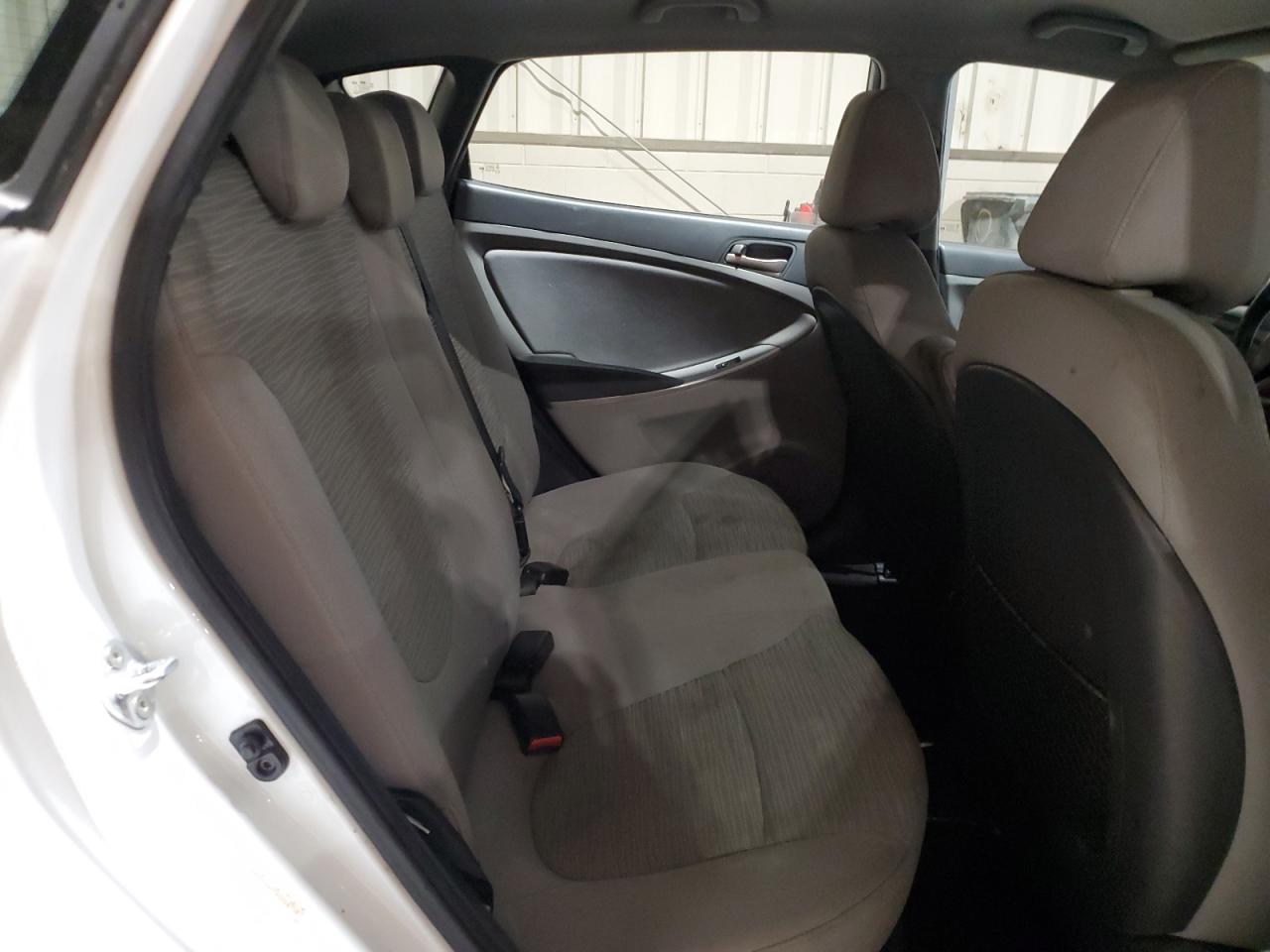 2015 Hyundai Accent Gs VIN: KMHCT5AE1FU208719 Lot: 93036755