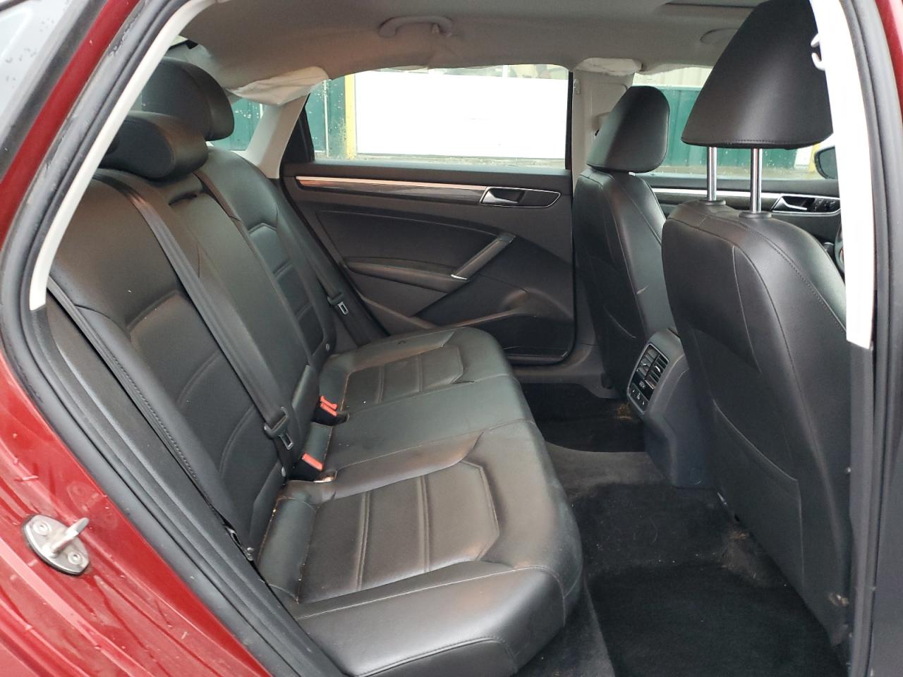 2018 Volkswagen Passat Se VIN: 1VWBA7A32JC026930 Lot: 91419705