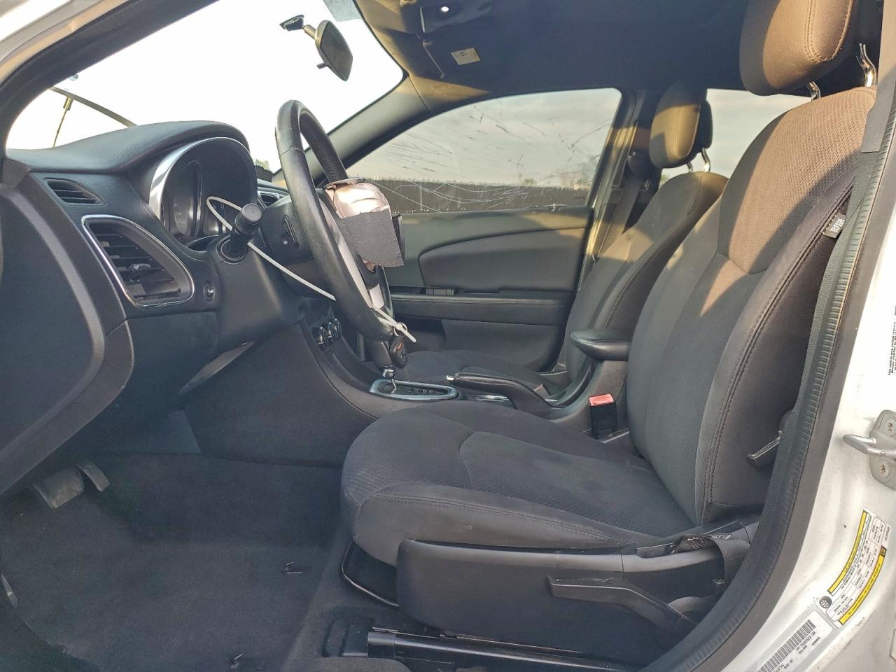 2014 Chrysler 200 Touring VIN: 1C3CCBBB3EN107542 Lot: 94040025