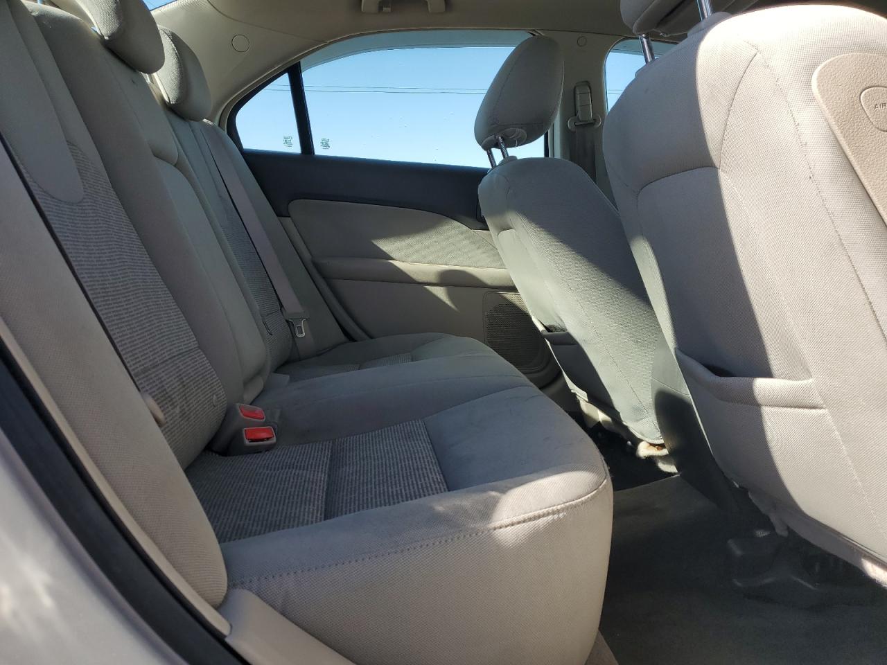 2010 Ford Fusion Se VIN: 3FAHP0HG7AR292527 Lot: 92628805