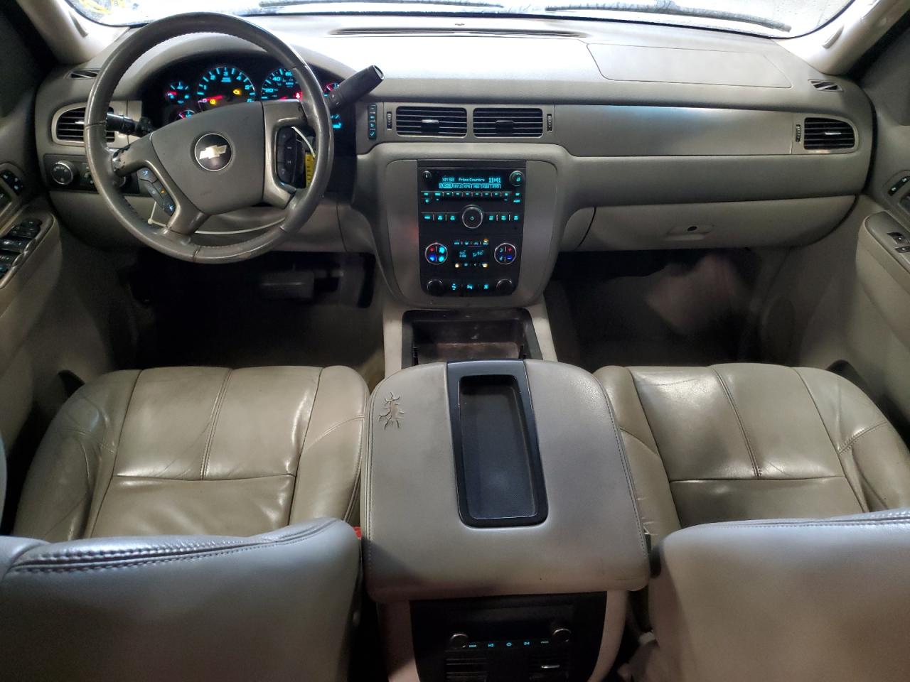 2010 Chevrolet Avalanche Lt VIN: 3GNVKFE05AG142585 Lot: 93311035