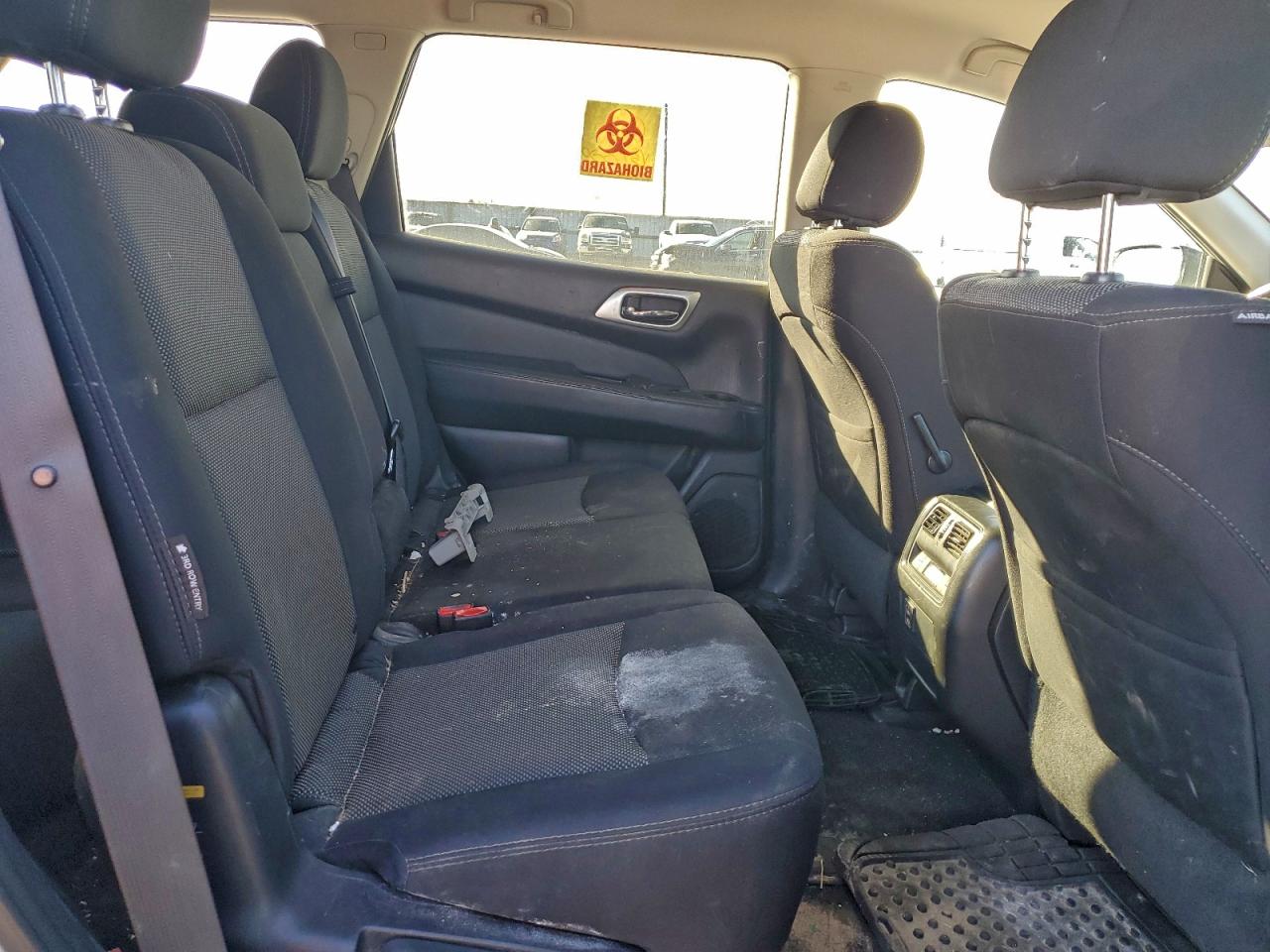 2018 Nissan Pathfinder S VIN: 5N1DR2MM6JC641763 Lot: 94498975