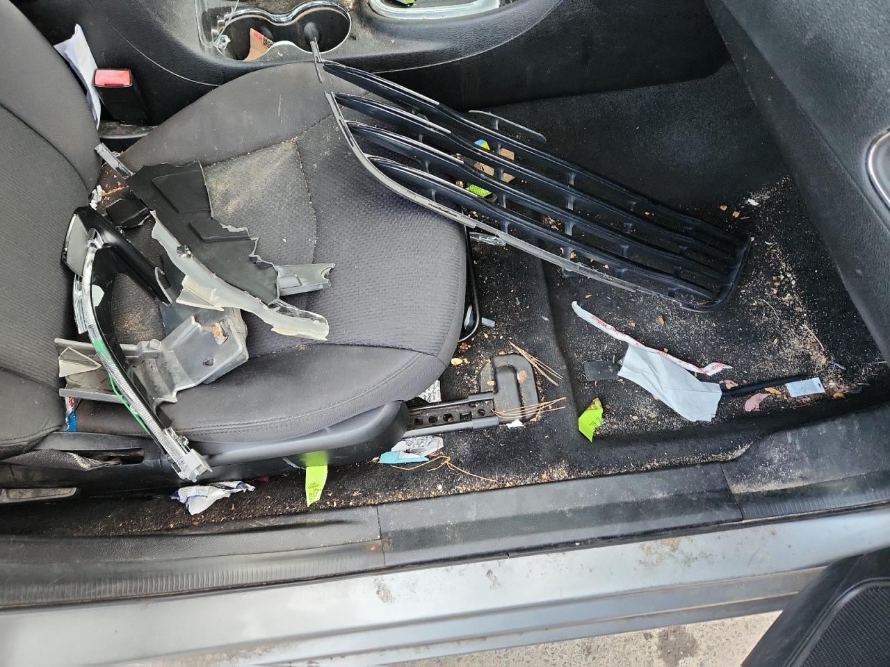 2013 Chrysler 200 Touring VIN: 1C3CCBBG0DN706697 Lot: 92471185