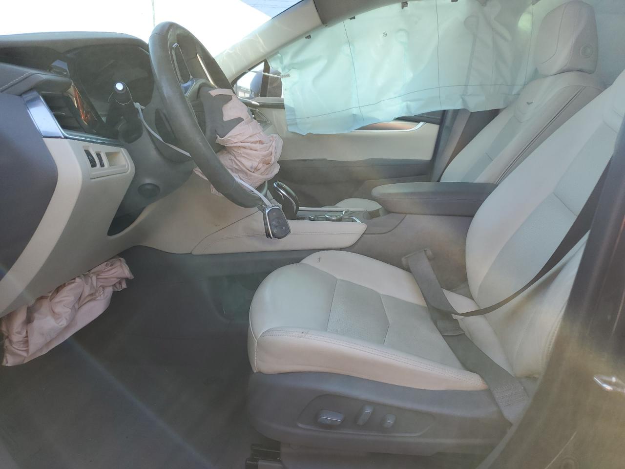 2022 Cadillac Xt5 Premium Luxury VIN: 1GYKNCR48NZ178995 Lot: 93878975