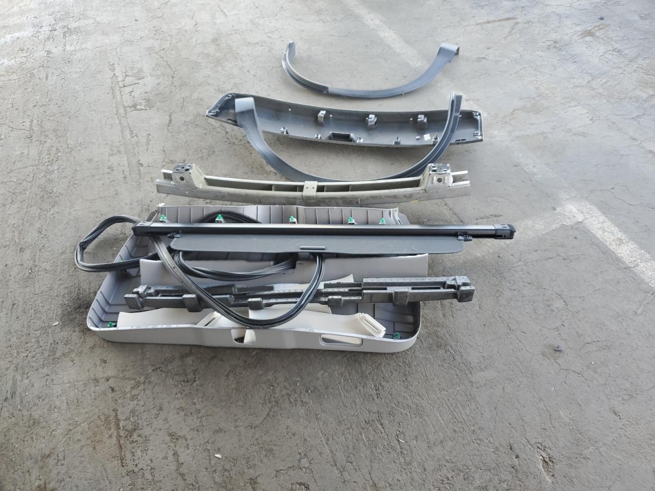 2014 Honda Cr-V Lx VIN: 2HKRM3H38EH540069 Lot: 91088475