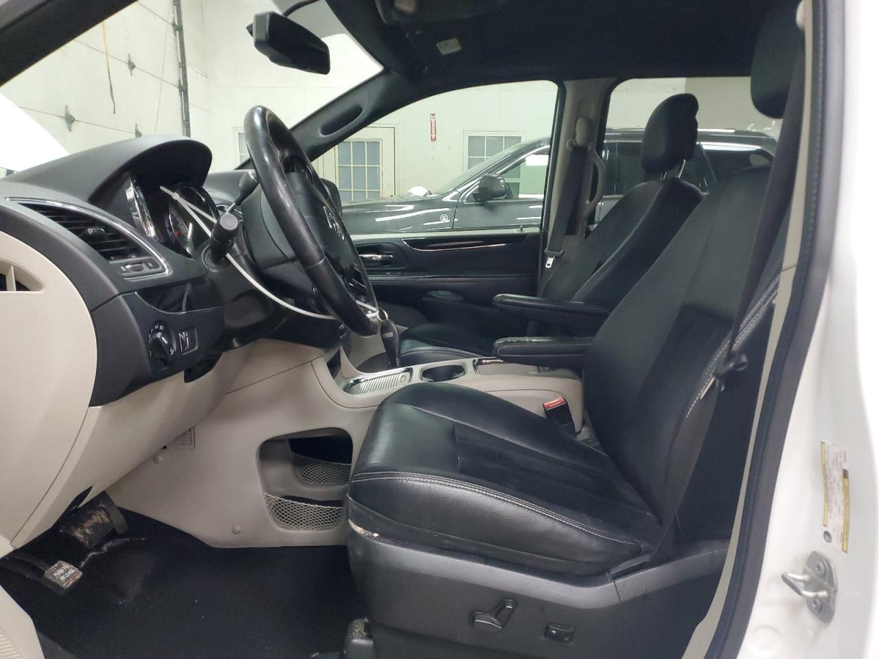 2018 Dodge Grand Caravan Sxt VIN: 2C4RDGCG5JR239533 Lot: 90753045