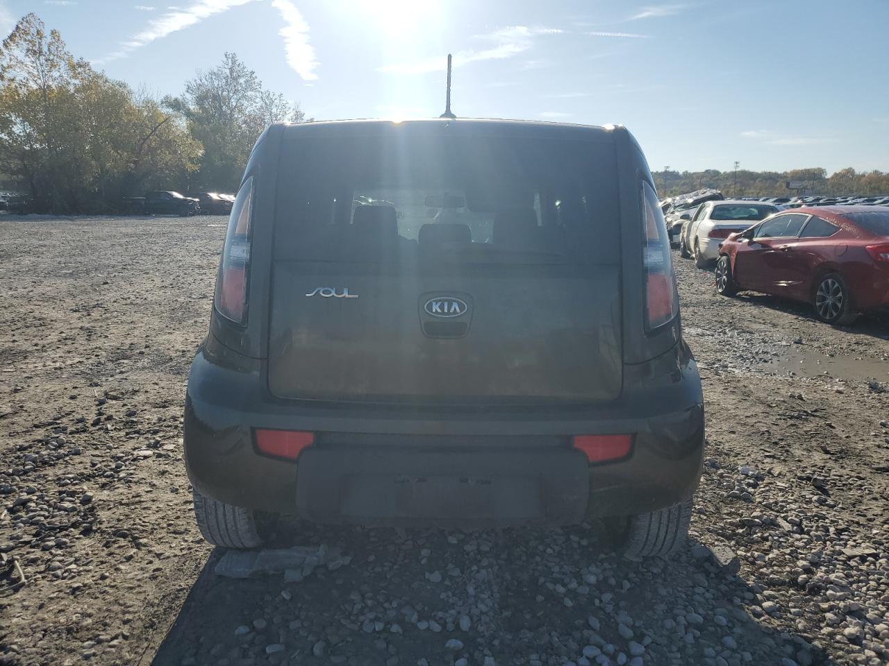 2010 Kia Soul + VIN: KNDJT2A22A7048938 Lot: 91074165