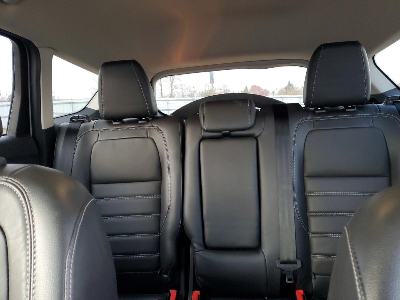 2018 Ford Escape Titanium VIN: 1FMCU0J95JUD16885 Lot: 93704585