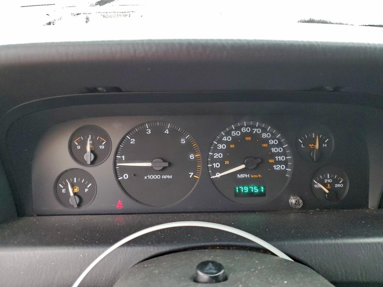 2004 Jeep Grand Cherokee Laredo VIN: 1J4GW48N94C420908 Lot: 94174445