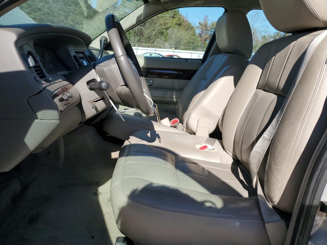 2011 Mercury Grand Marquis Ls VIN: 2MEBM7FV8BX603290 Lot: 91272995