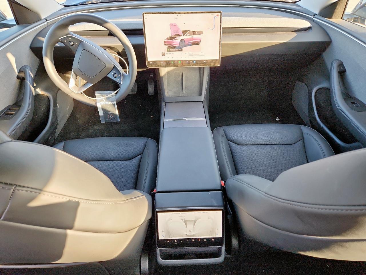 2025 Tesla Model 3 VIN: 5YJ3E1EA2SF913305 Lot: 92719105