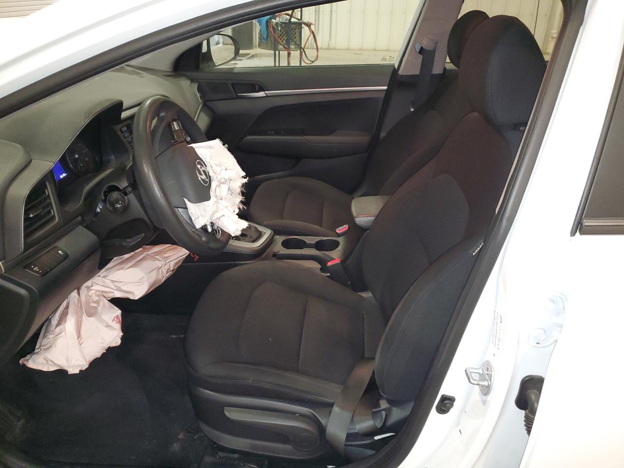 2019 Hyundai Elantra Se VIN: 5NPD74LF0KH447485 Lot: 93427485