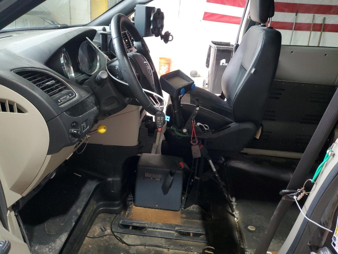 2018 Dodge Grand Caravan Sxt VIN: 2C7WDGCG8JR218861 Lot: 91278655