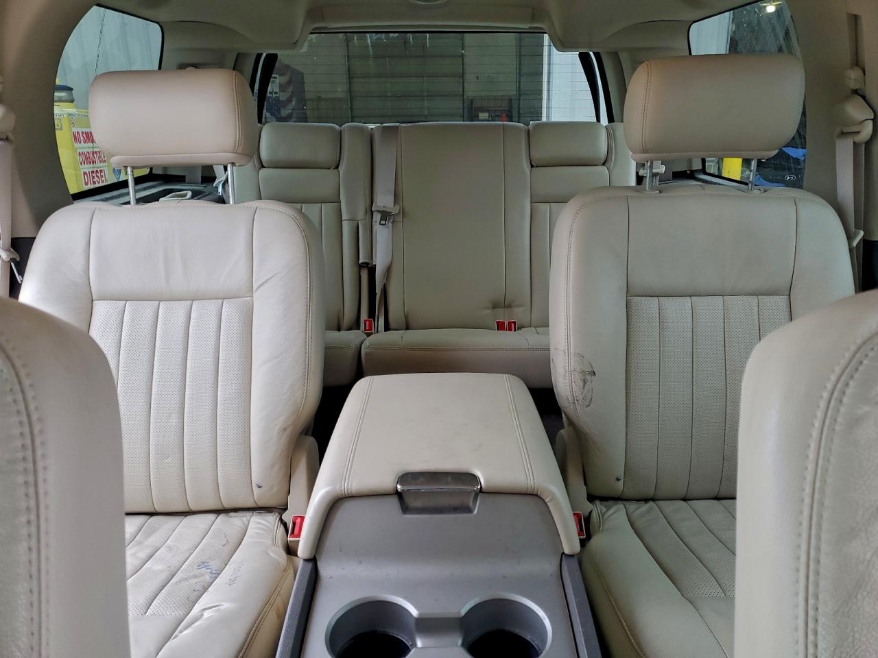 2004 Lincoln Navigator VIN: 5LMFU28RX4LJ09074 Lot: 94147685