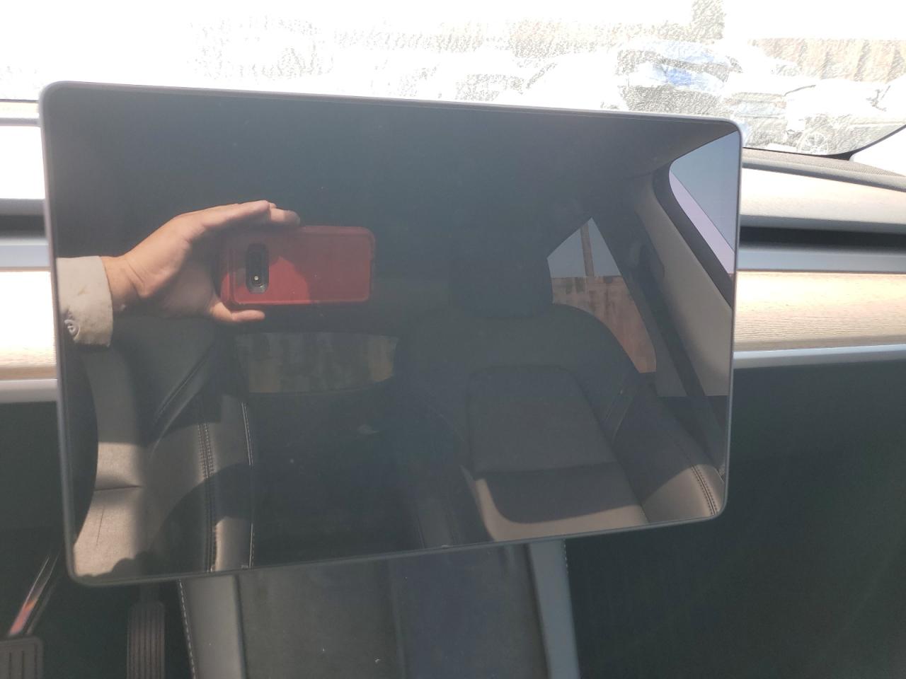 2024 Tesla Model Y VIN: 7SAYGDEEXRA263234 Lot: 90644805