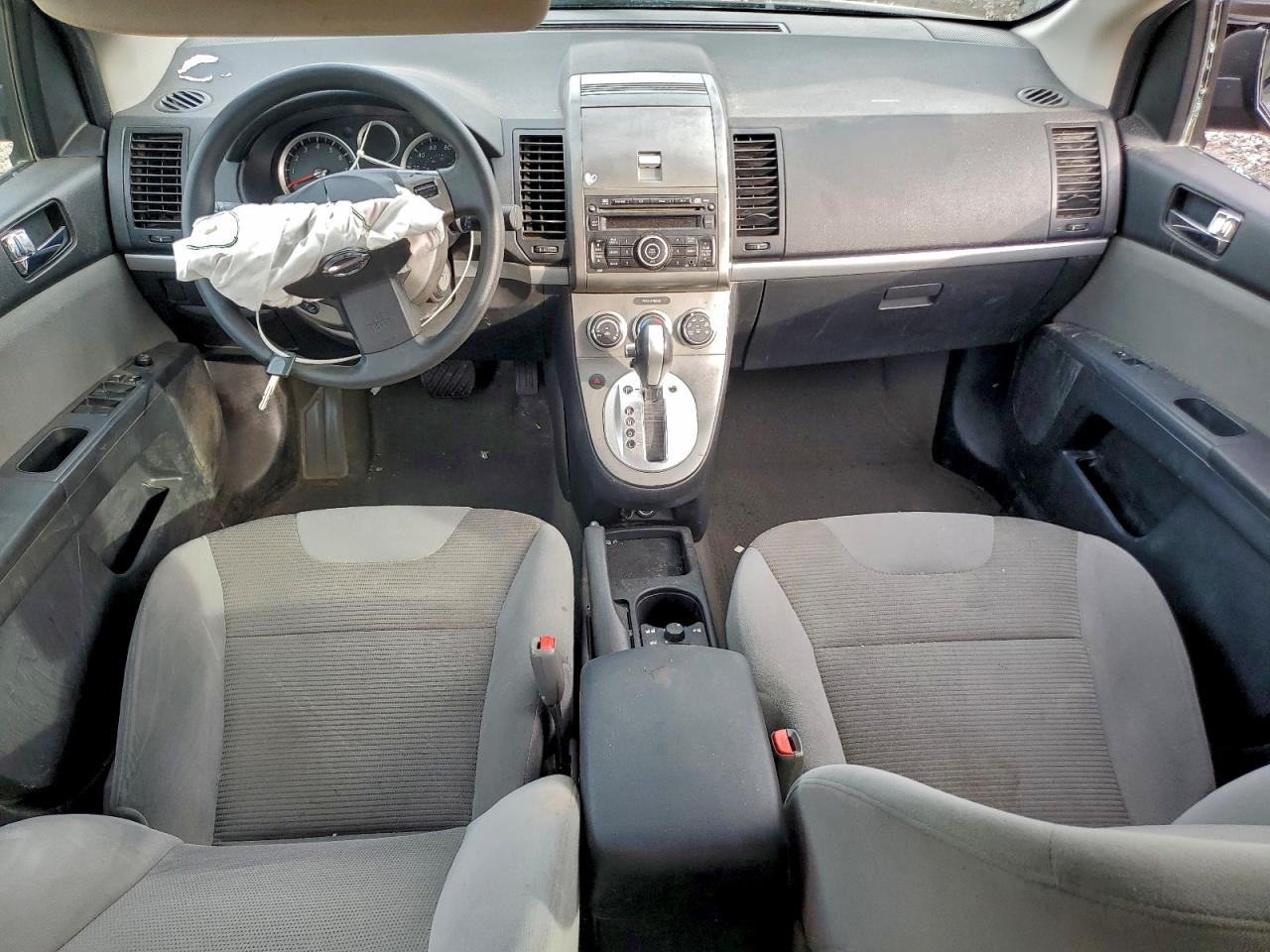 2010 Nissan Sentra 2.0 VIN: 3N1AB6AP7AL696568 Lot: 93858415