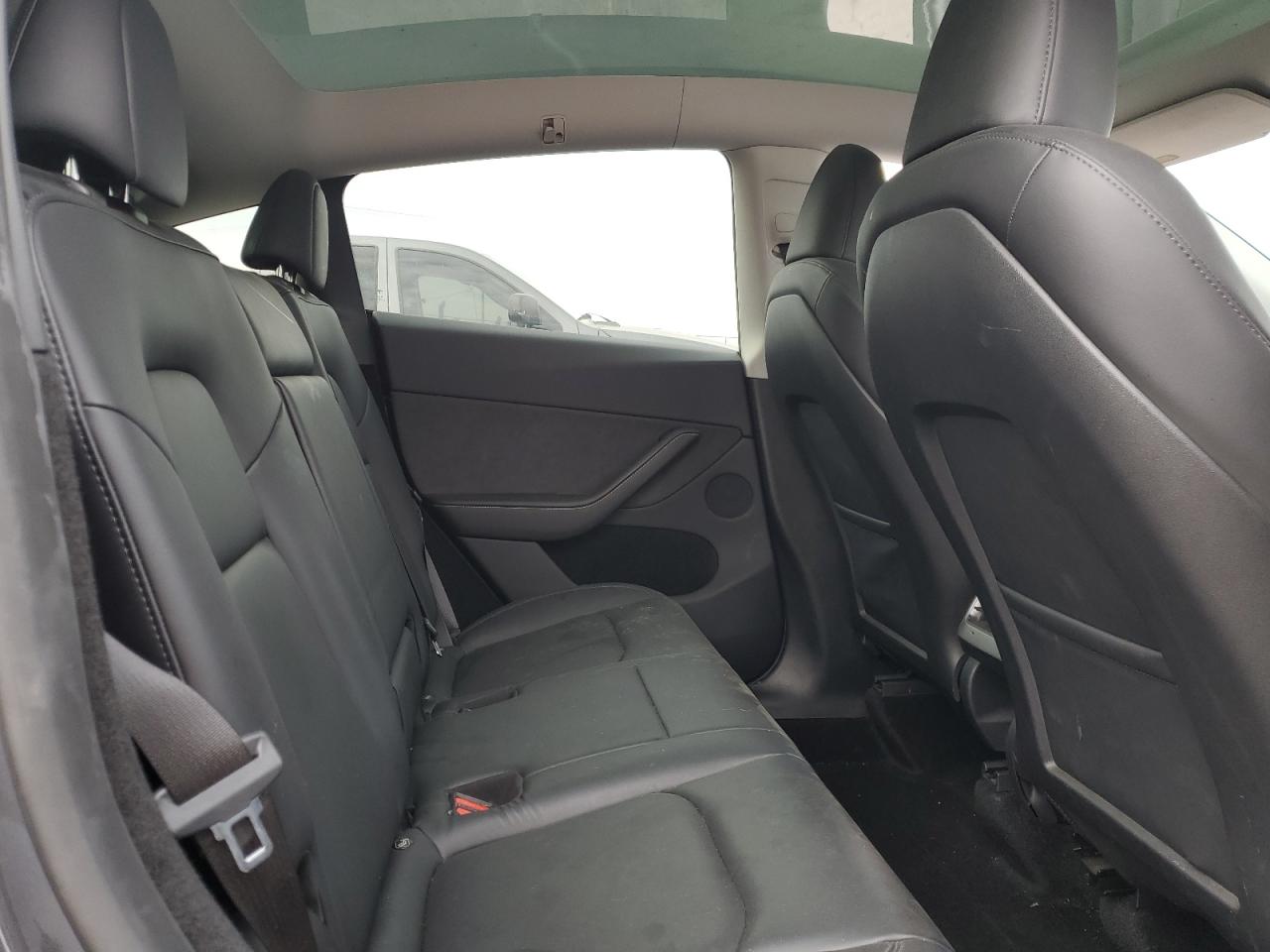 2023 Tesla Model Y VIN: 7SAYGDEE7PA209404 Lot: 92000725