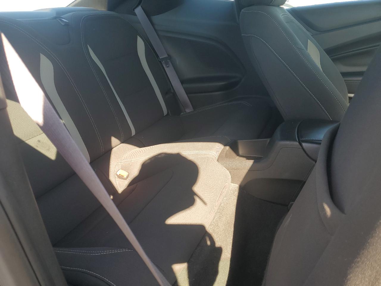 2017 Chevrolet Camaro Lt VIN: 1G1FB1RX4H0215928 Lot: 93382035