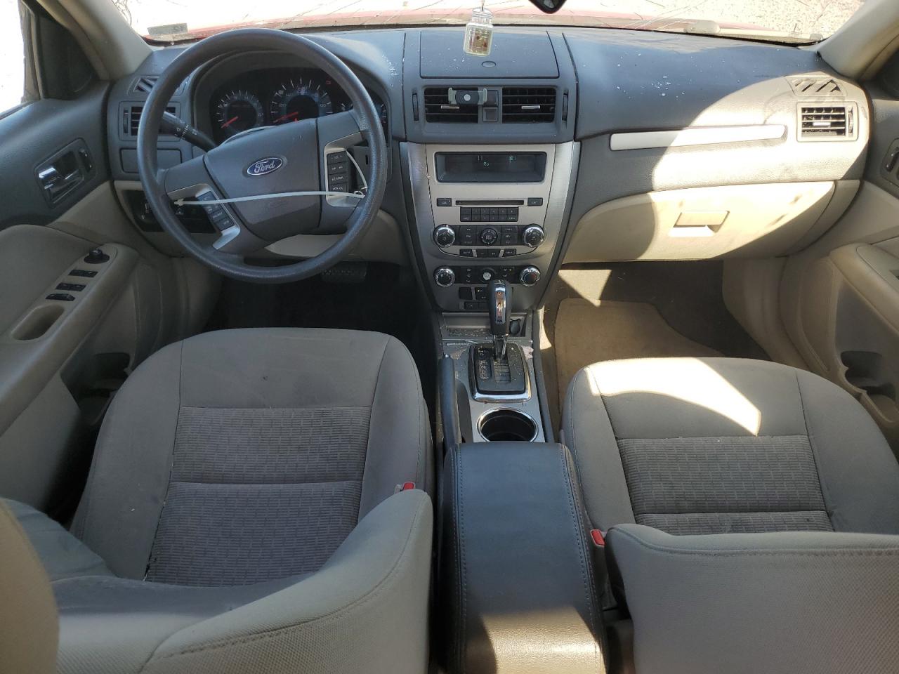 2010 Ford Fusion Se VIN: 3FAHP0HA9AR293674 Lot: 92382365