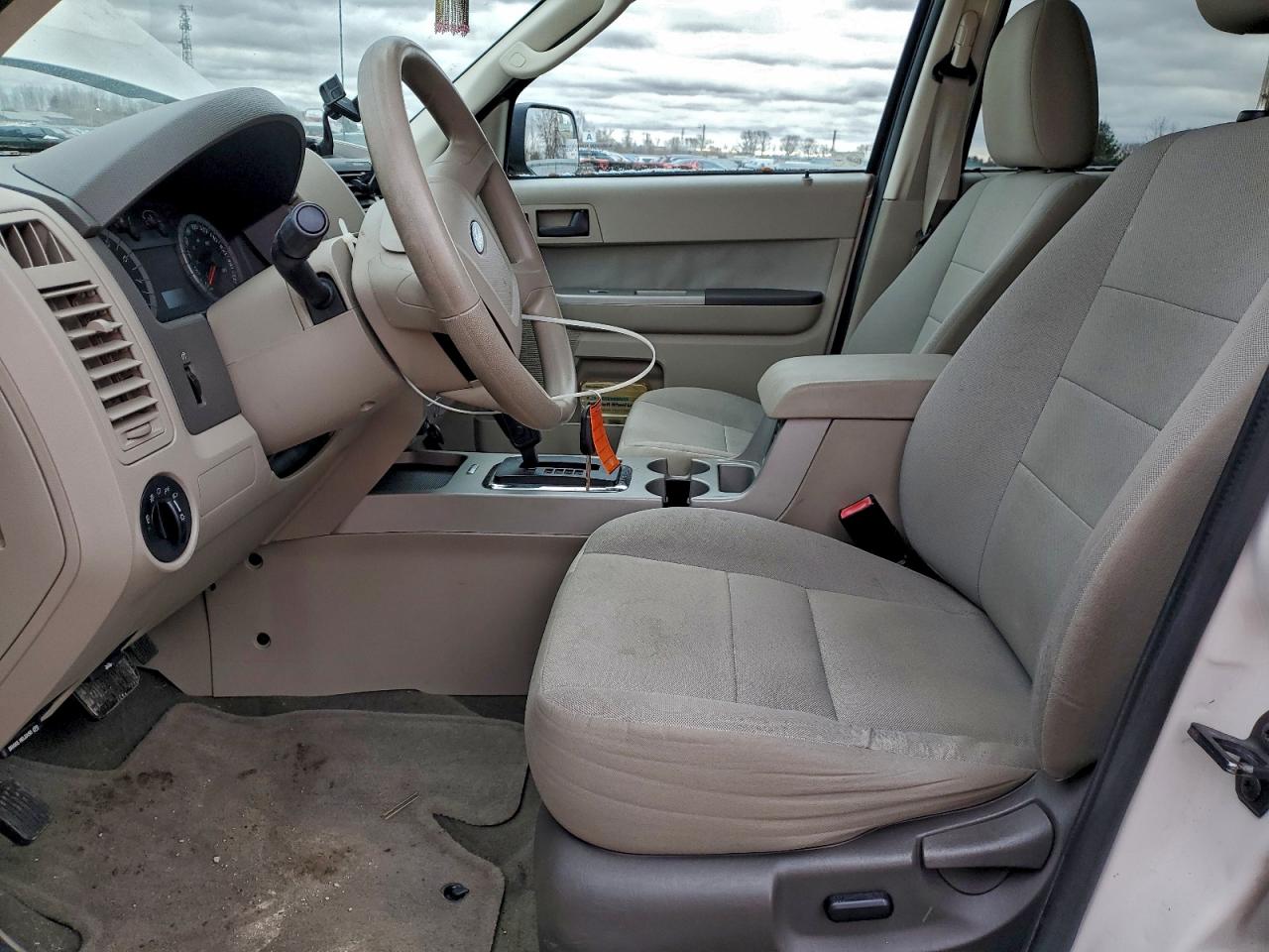 2010 Ford Escape Xlt VIN: 1FMCU0D71AKC39017 Lot: 94459635