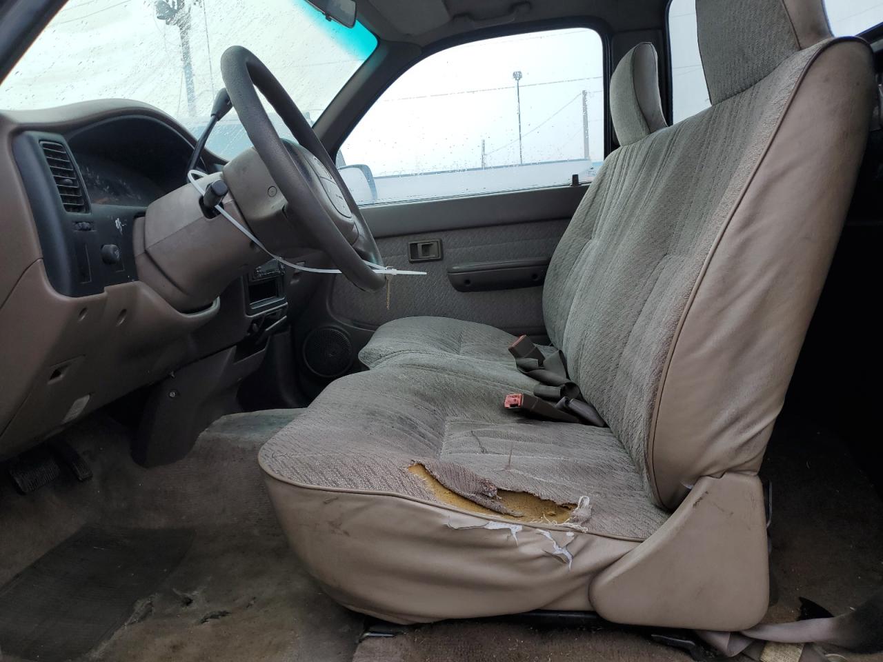 1995 Toyota Tacoma VIN: 4TAUN41B3SZ069432 Lot: 92326175