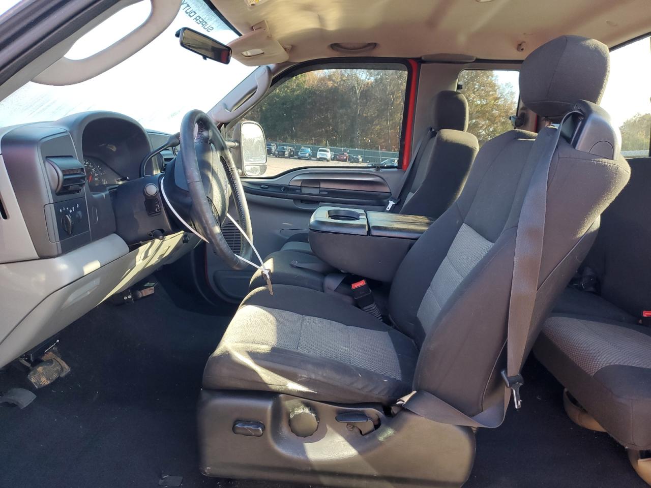 2005 Ford F250 Super Duty VIN: 1FTSX21515EA71874 Lot: 90693555