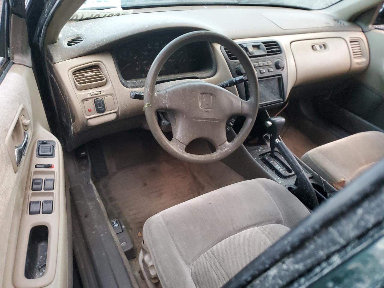 1999 Honda Accord Lx VIN: 1HGCG665XXA121140 Lot: 90748155