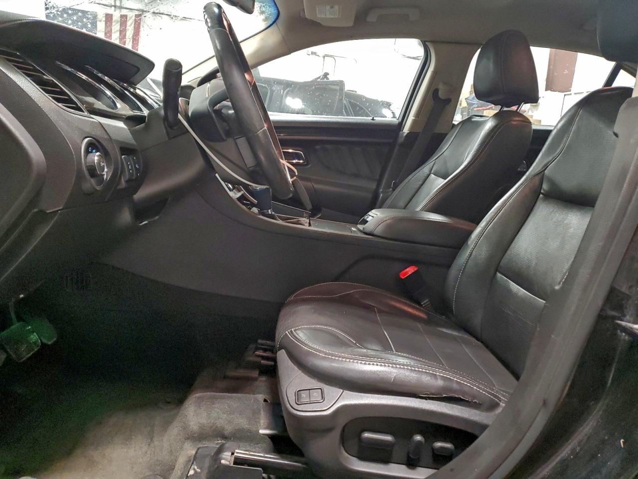 2011 Ford Taurus Limited VIN: 1FAHP2JW2BG167327 Lot: 94523735